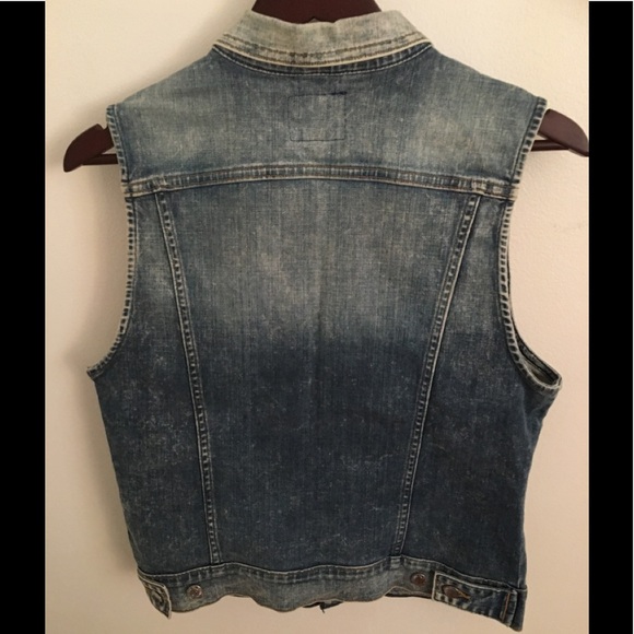 True Religion Jean Vest - EUC - Shelby Western - Picture 2 of 8